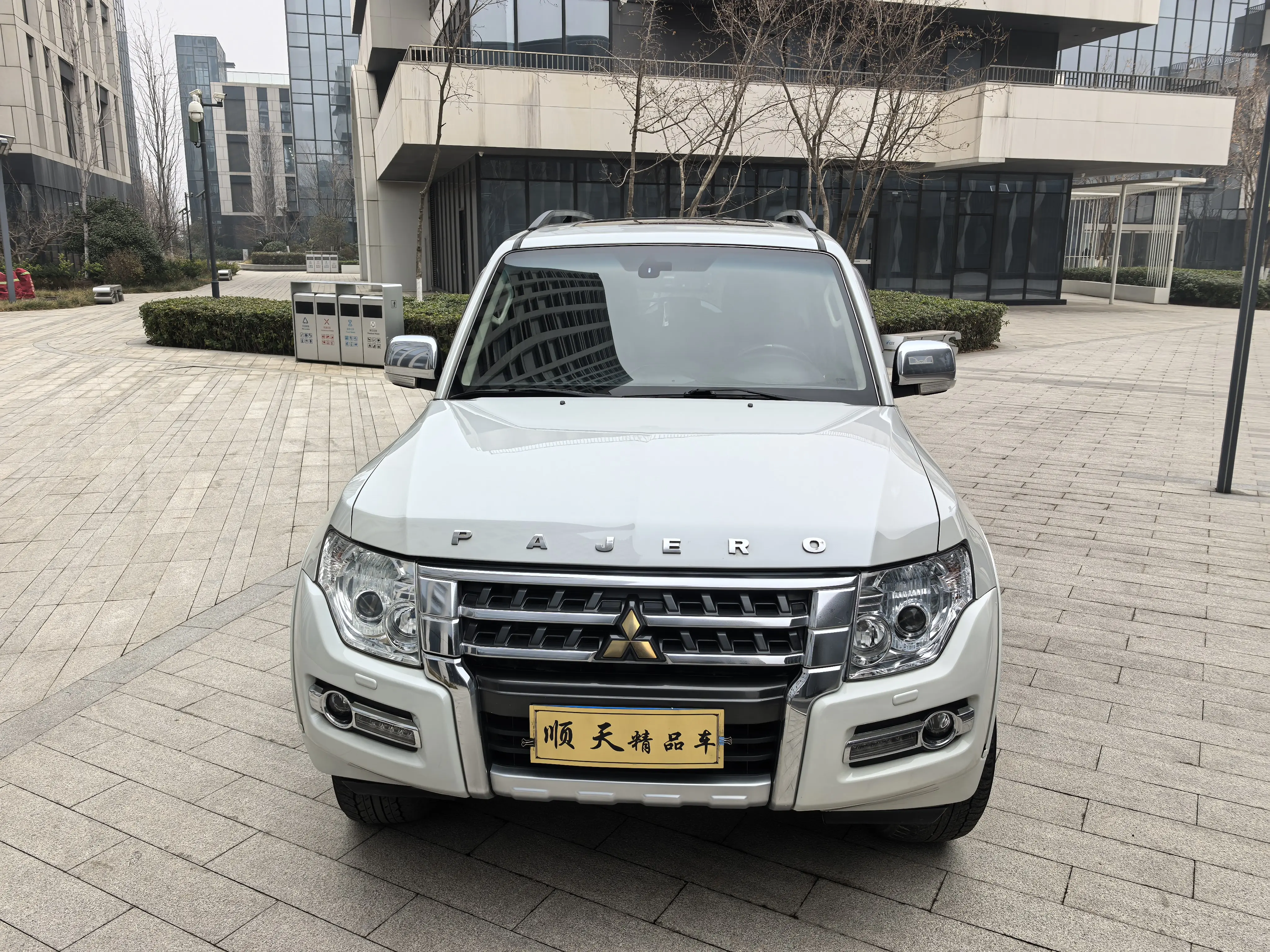 Mitsubishi Pajero  из Китая