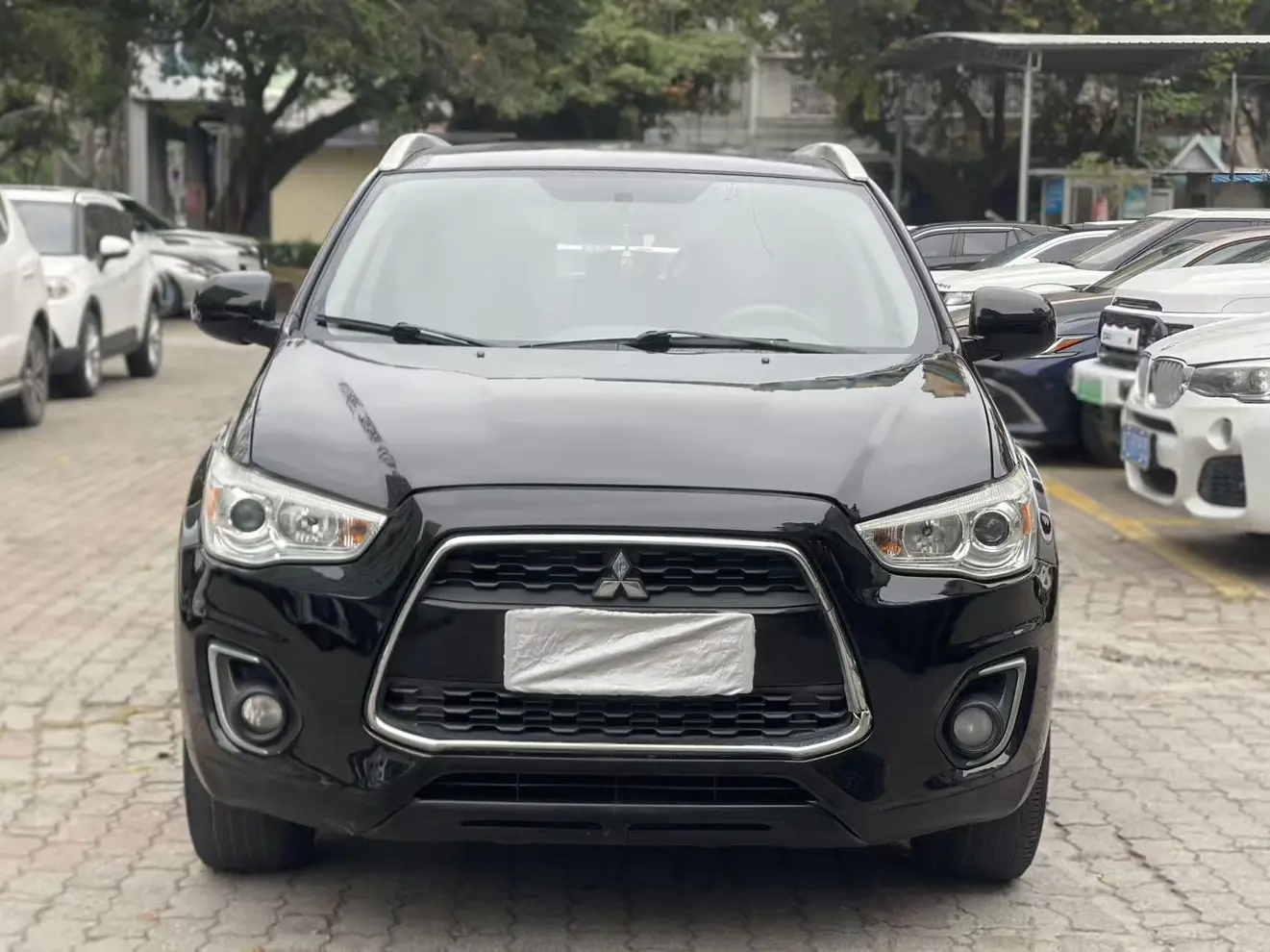 Mitsubishi Jinxuan ASX  из Китая