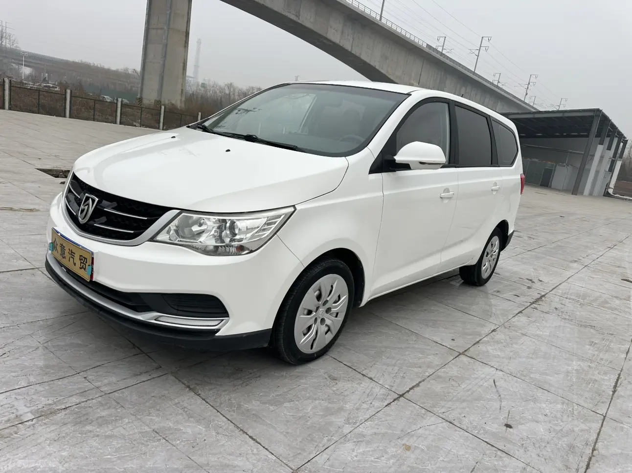 Baojun 730  из Китая
