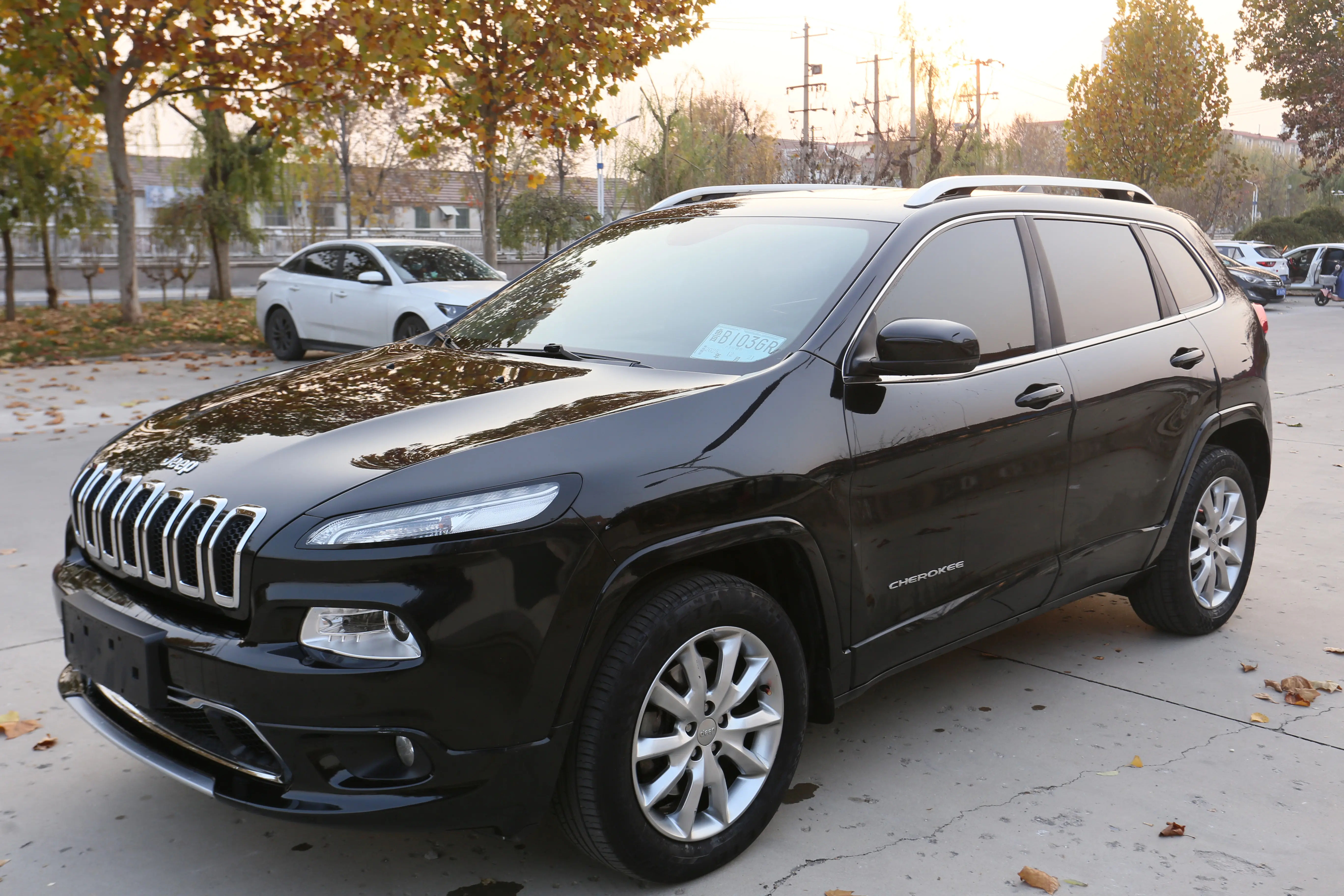 Jeep Cherokee  из Китая