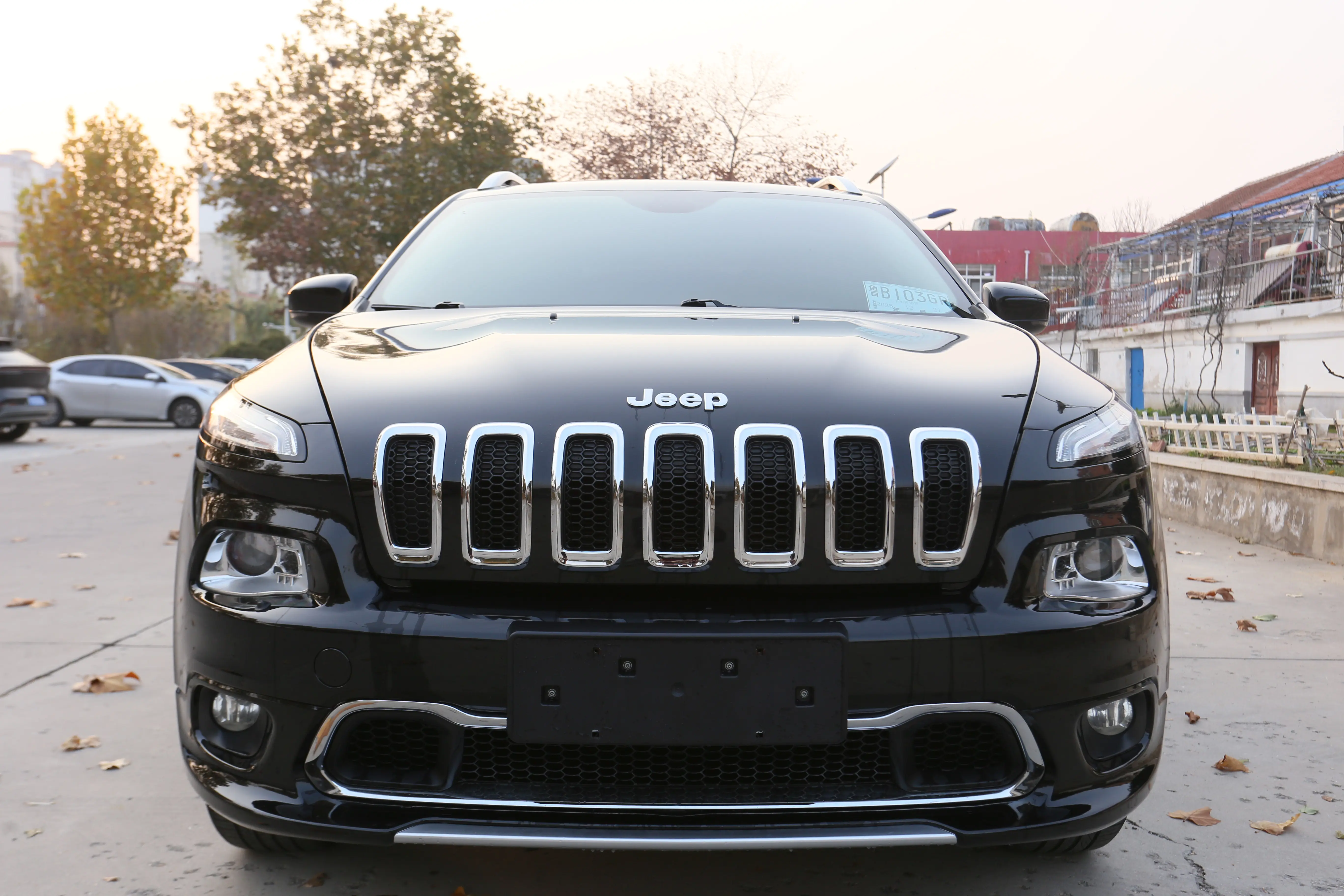 Jeep Cherokee  из Китая