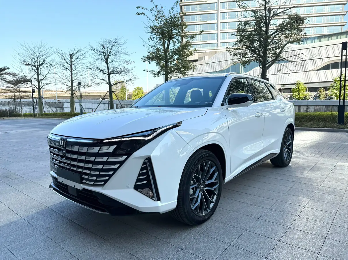 Changan UNI-Z  из Китая