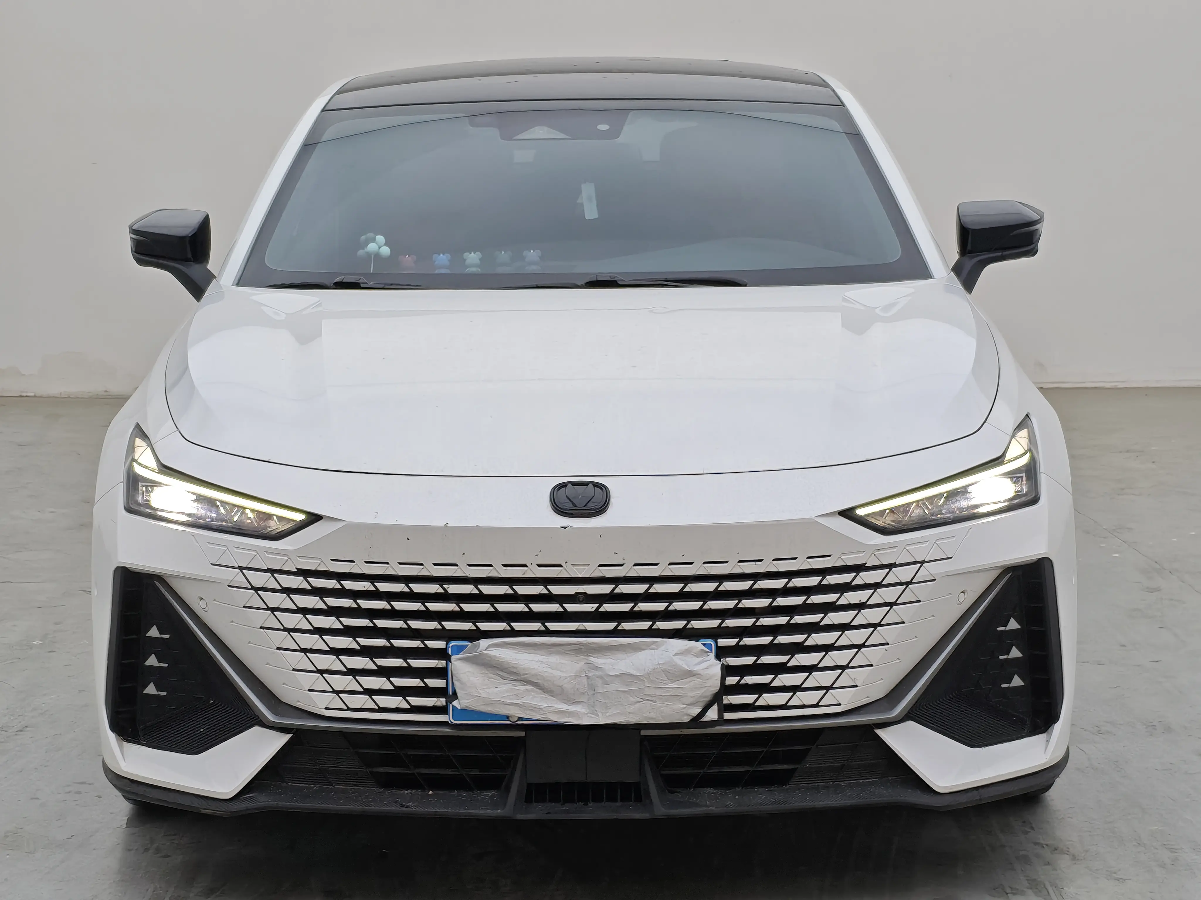 Changan UNI-V  из Китая