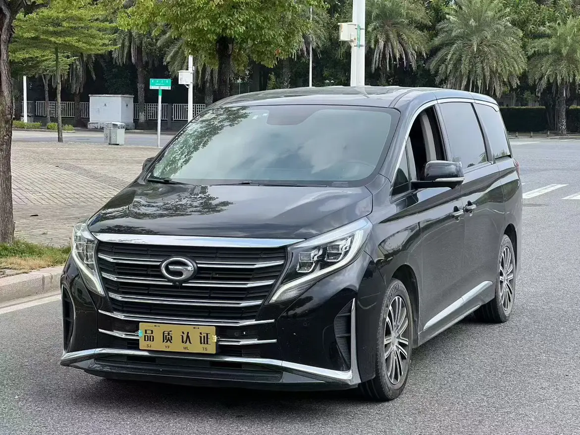 GAC Trumpchi M8  из Китая