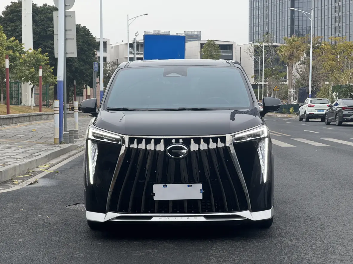 GAC Trumpchi M8  из Китая