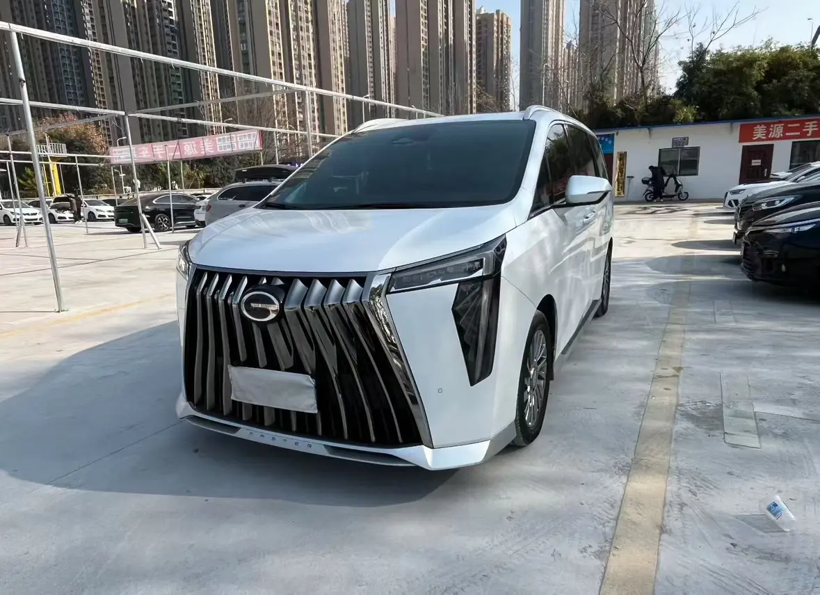 GAC Trumpchi M8  из Китая