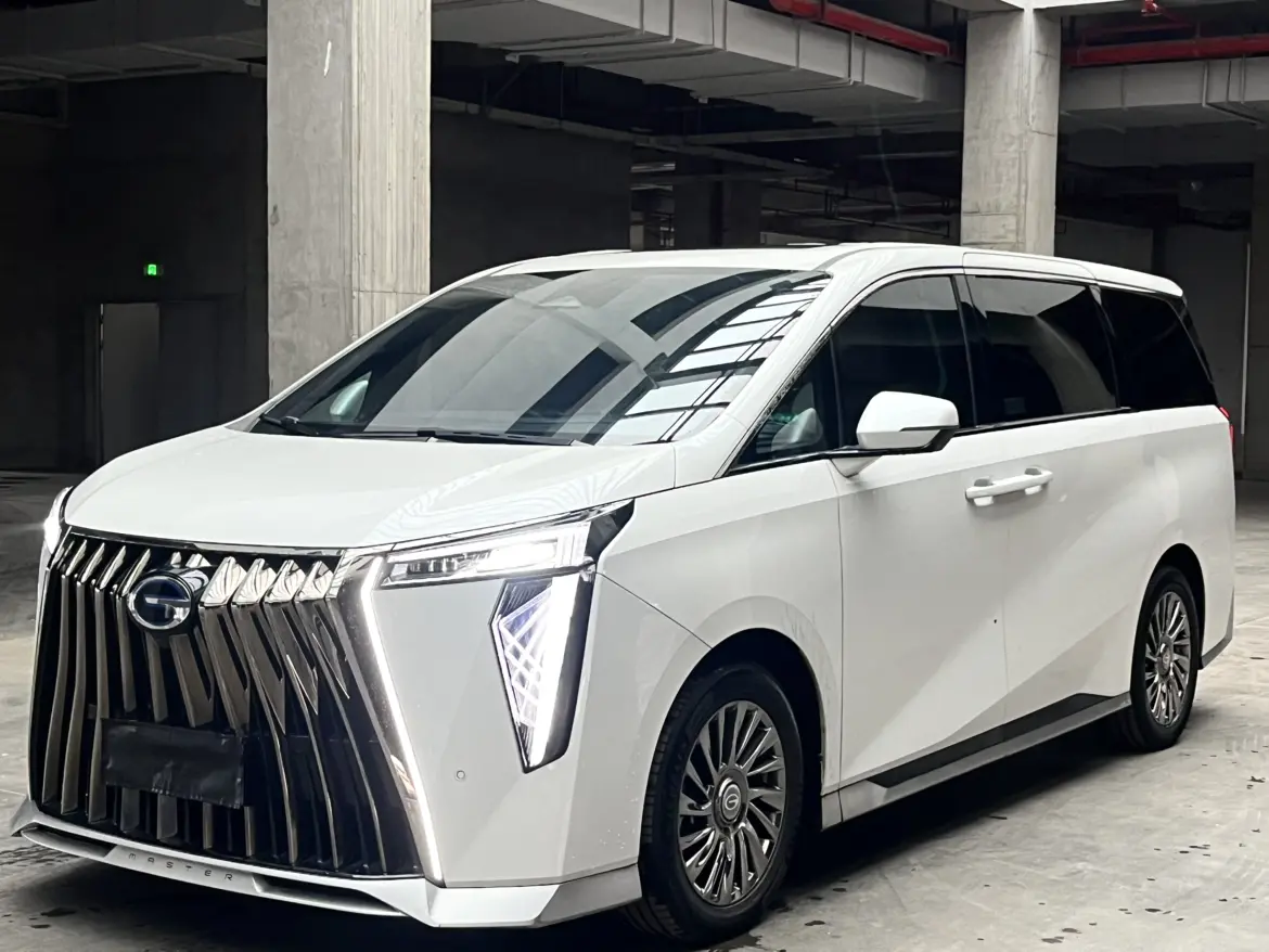 GAC Trumpchi M8  из Китая