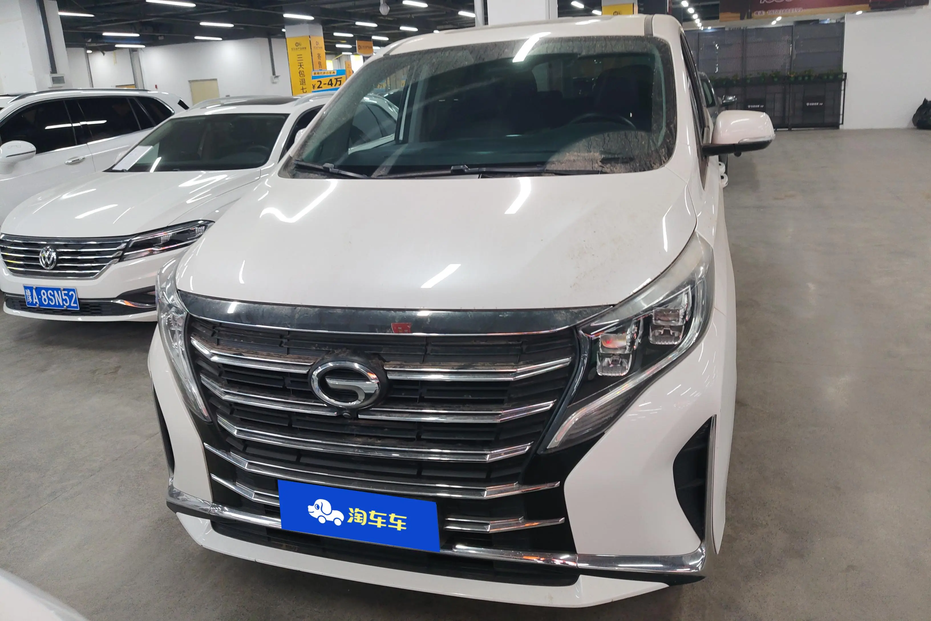 GAC Trumpchi M8  из Китая
