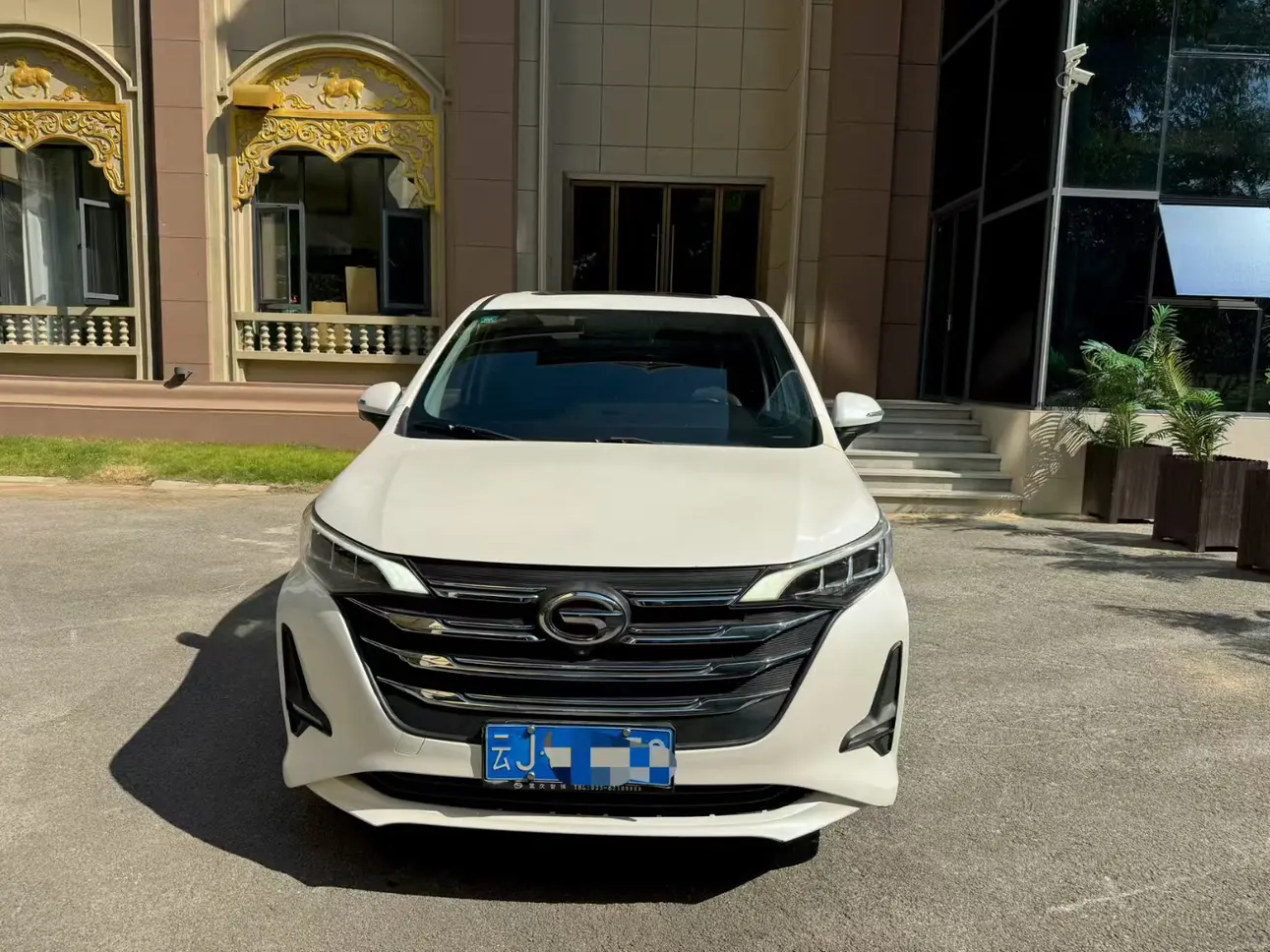GAC Trumpchi M6  из Китая