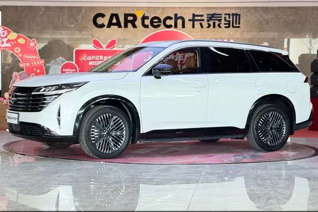 Nissan Explore the land  из Китая