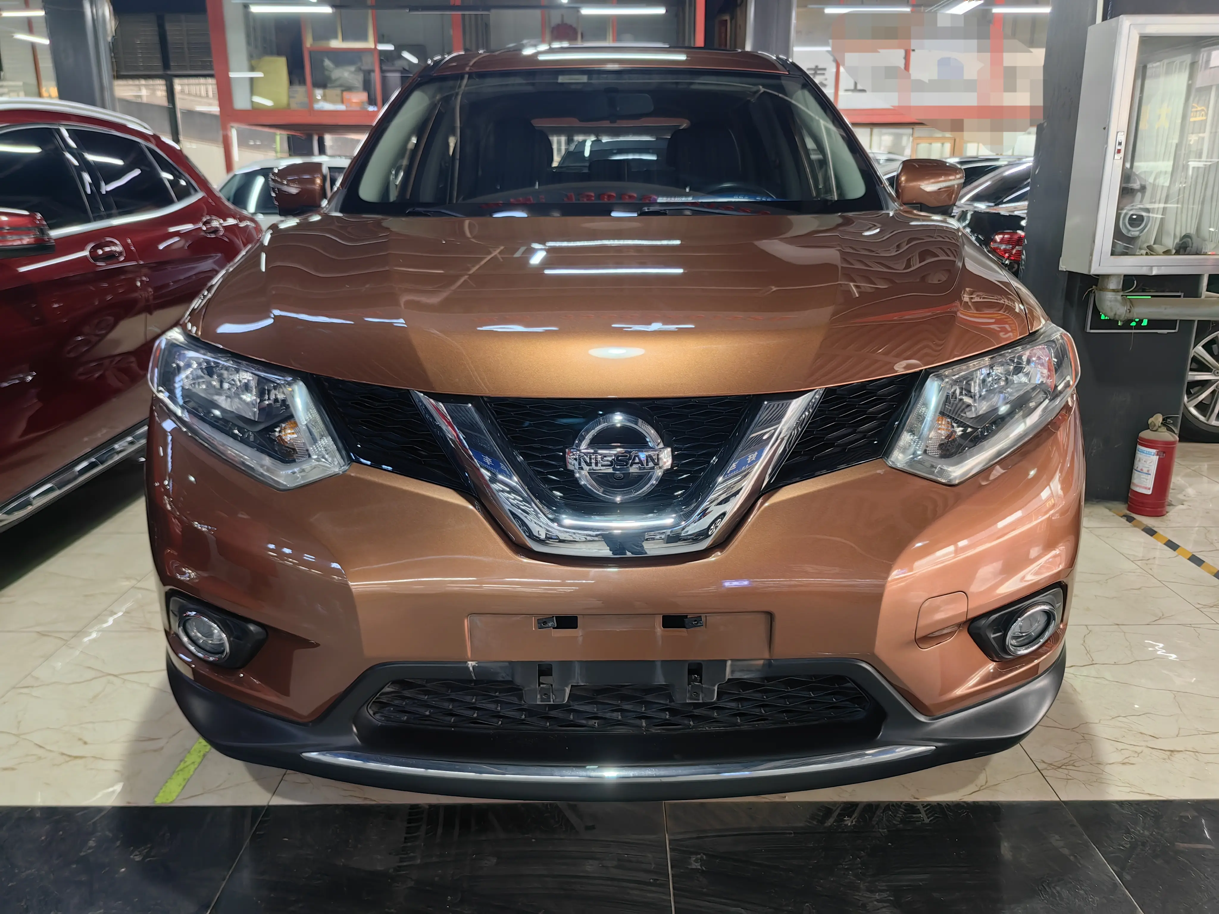 Nissan X-Trail (Qijun)  из Китая