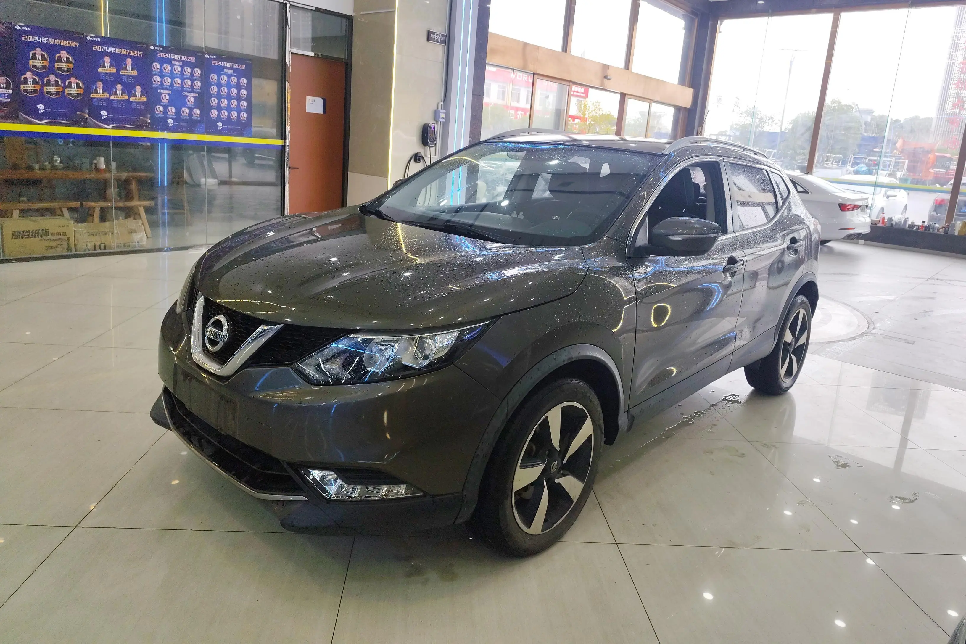 Nissan Qashqai  из Китая