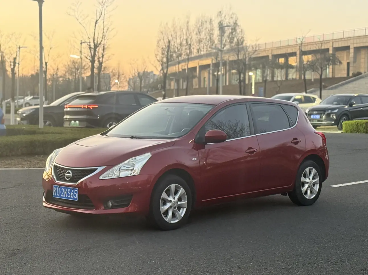 Nissan Tiida  из Китая