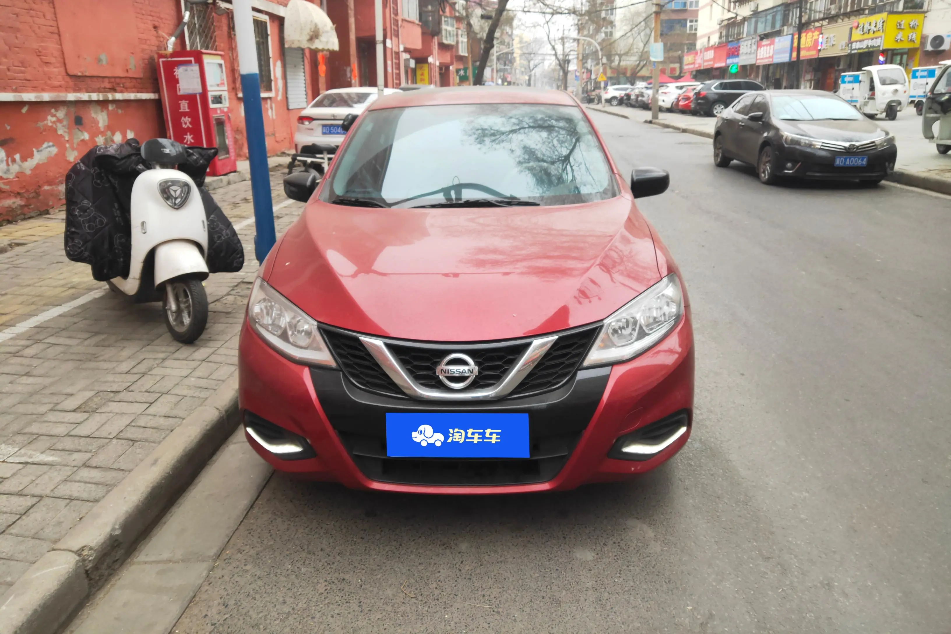 Nissan Tiida  из Китая