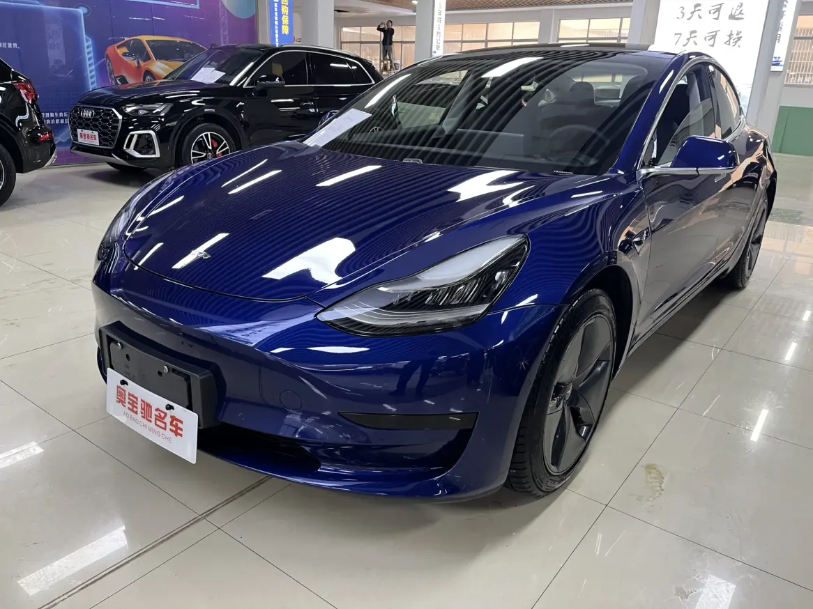 Tesla Model 3  из Китая