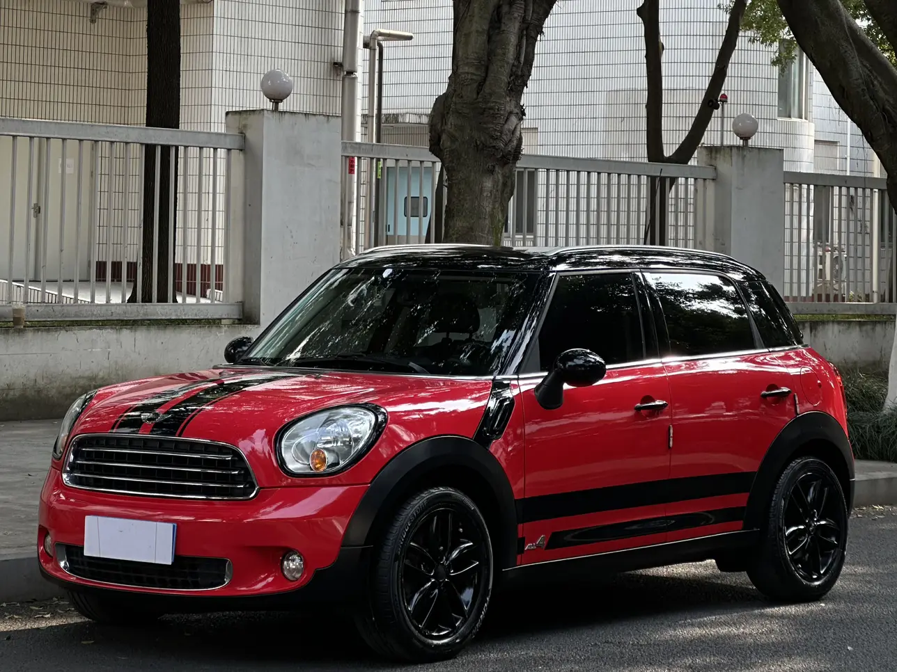 MINI COUNTRYMAN  из Китая