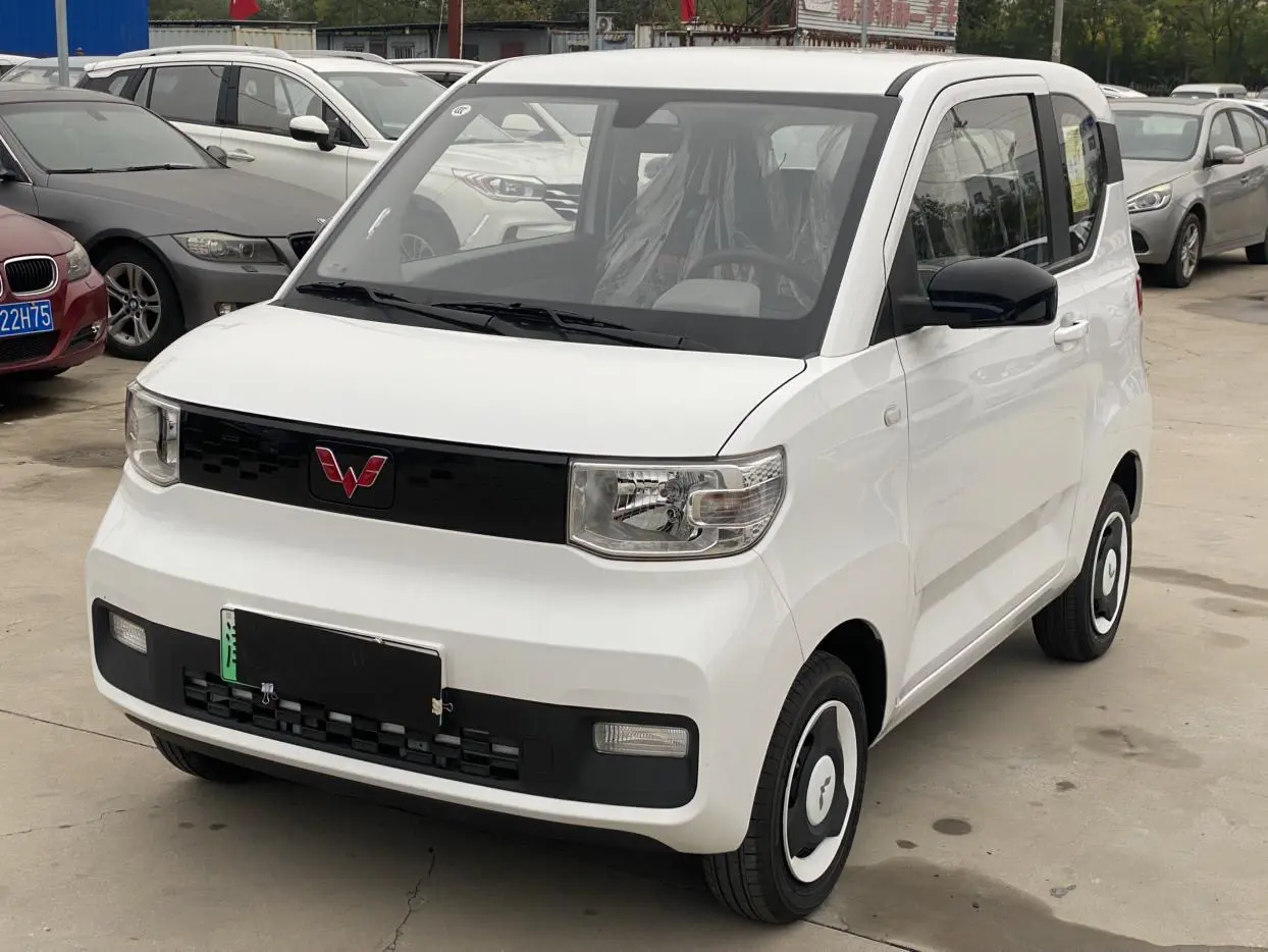 Wuling Hongguang MINIEV  из Китая