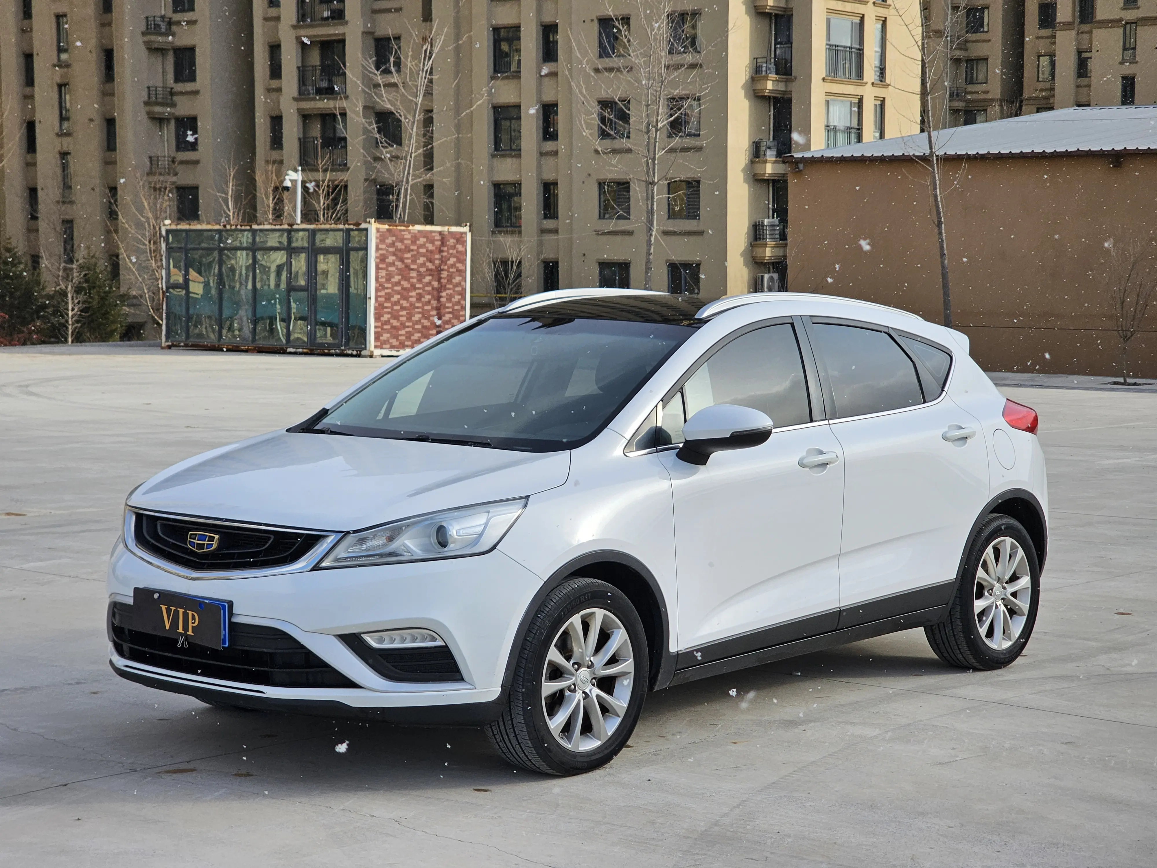 Geely Emgrand GS  из Китая