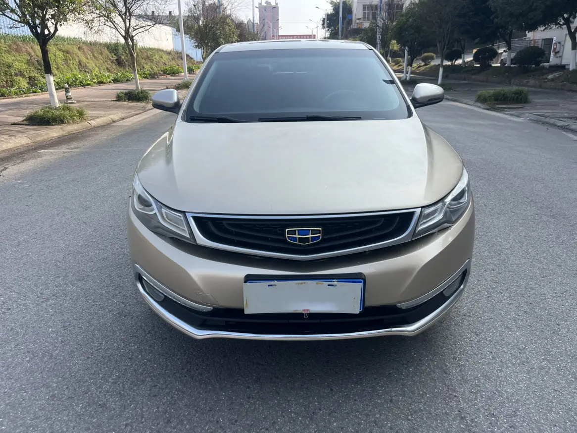 Geely Emgrand GL  из Китая
