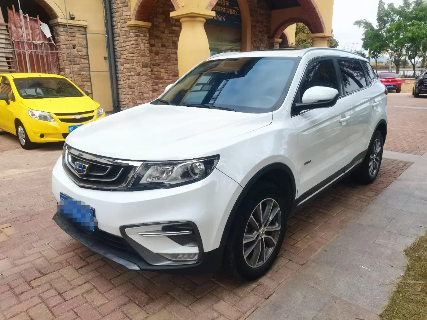Geely Atlas (Boyue)  из Китая