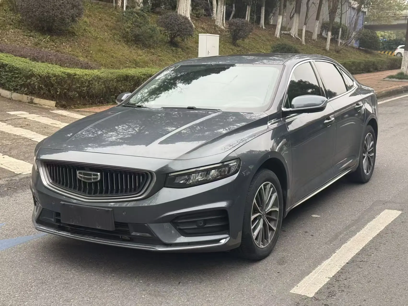 Geely Xing Rui  из Китая