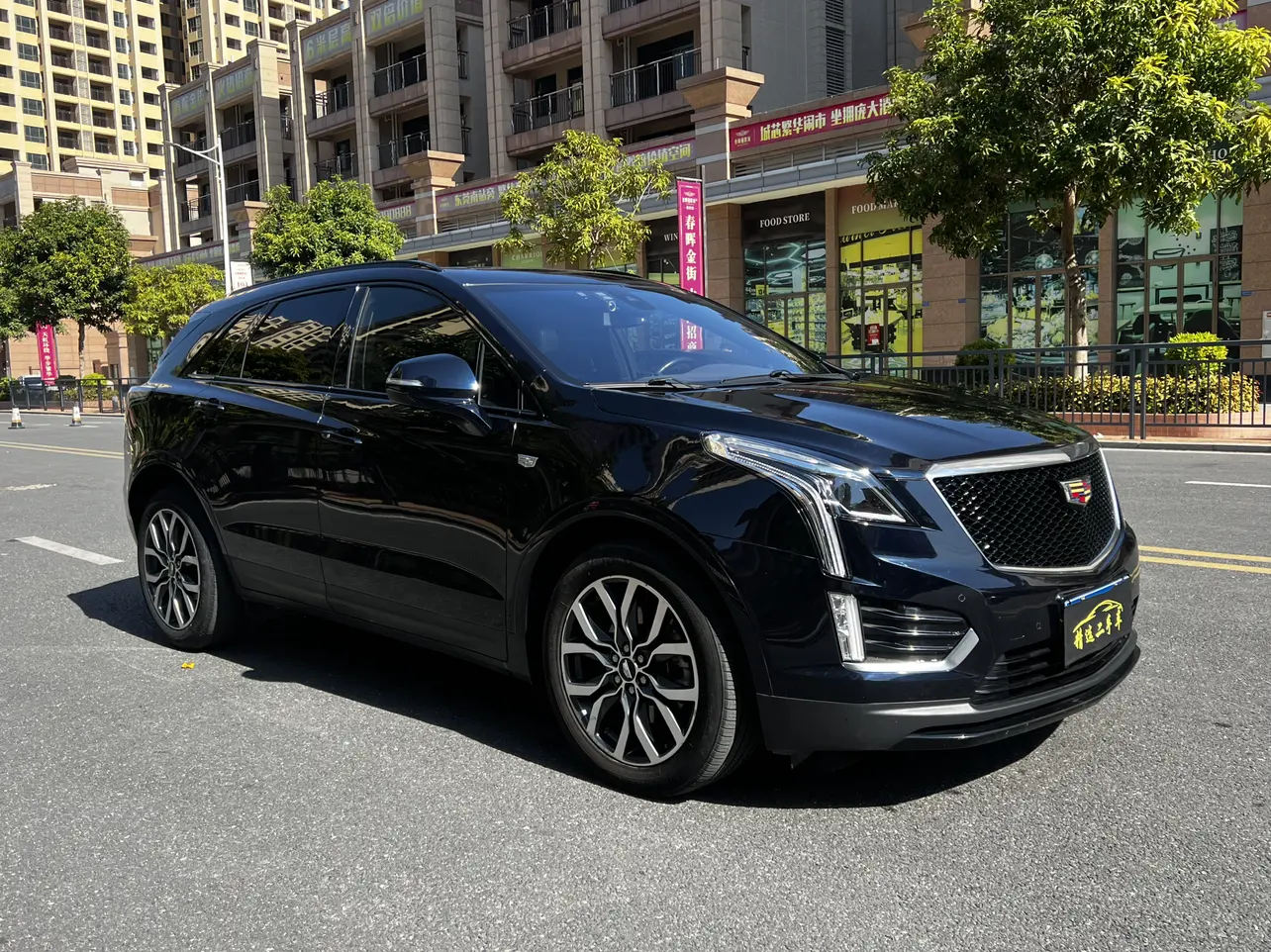 Cadillac XT5  из Китая