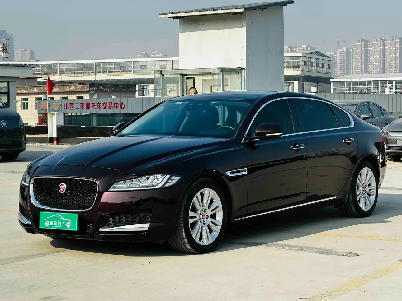 Jaguar XFL  из Китая