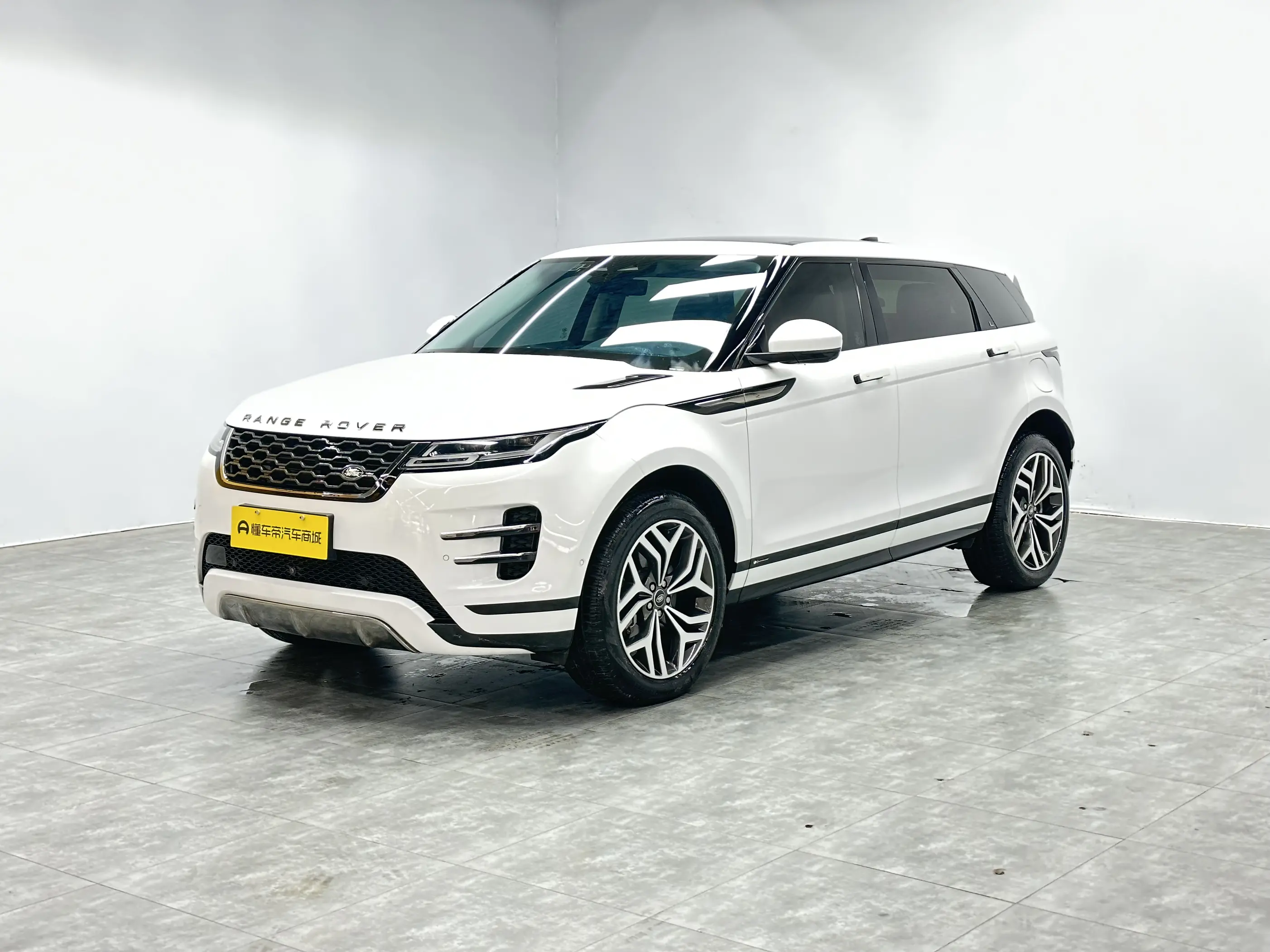 Land Rover Range Rover Evoque PHEV  из Китая
