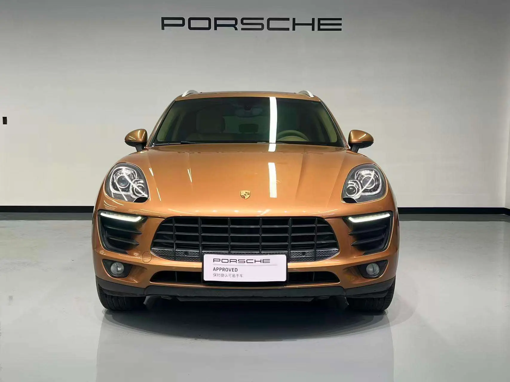 Porsche Macan  из Китая