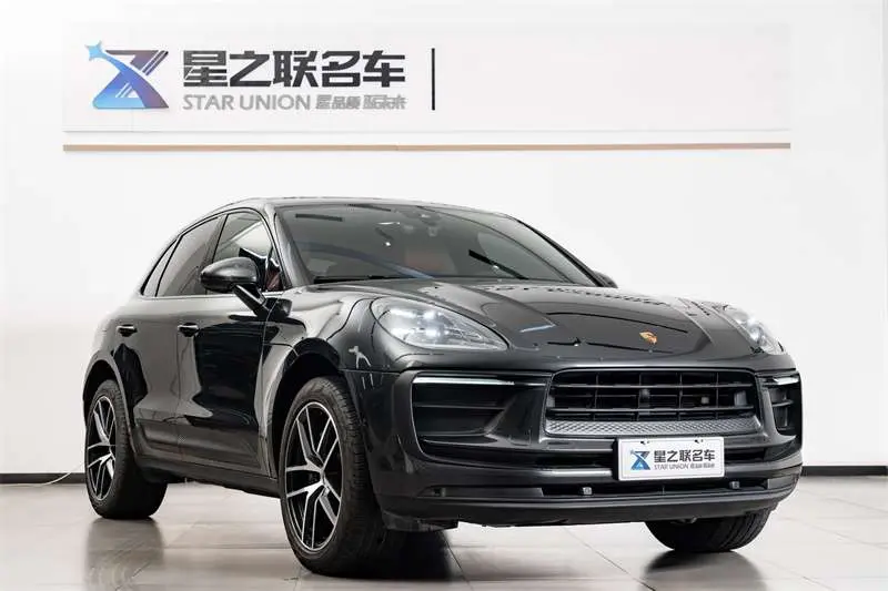 Porsche Macan  из Китая