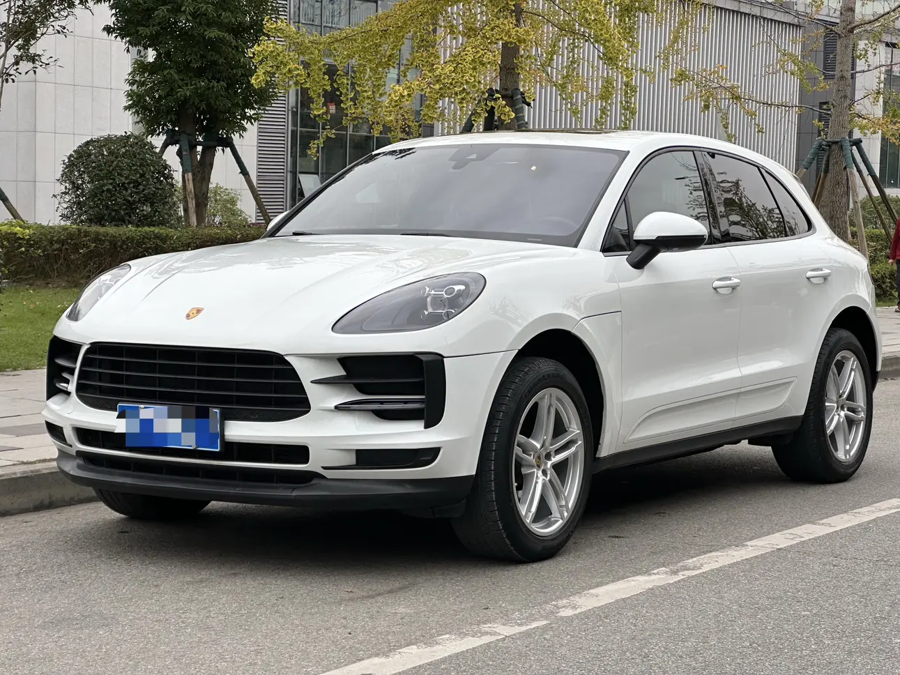 Porsche Macan  из Китая