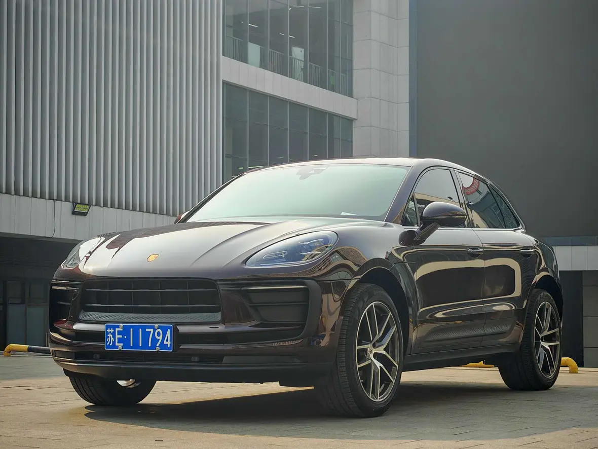 Porsche Macan  из Китая