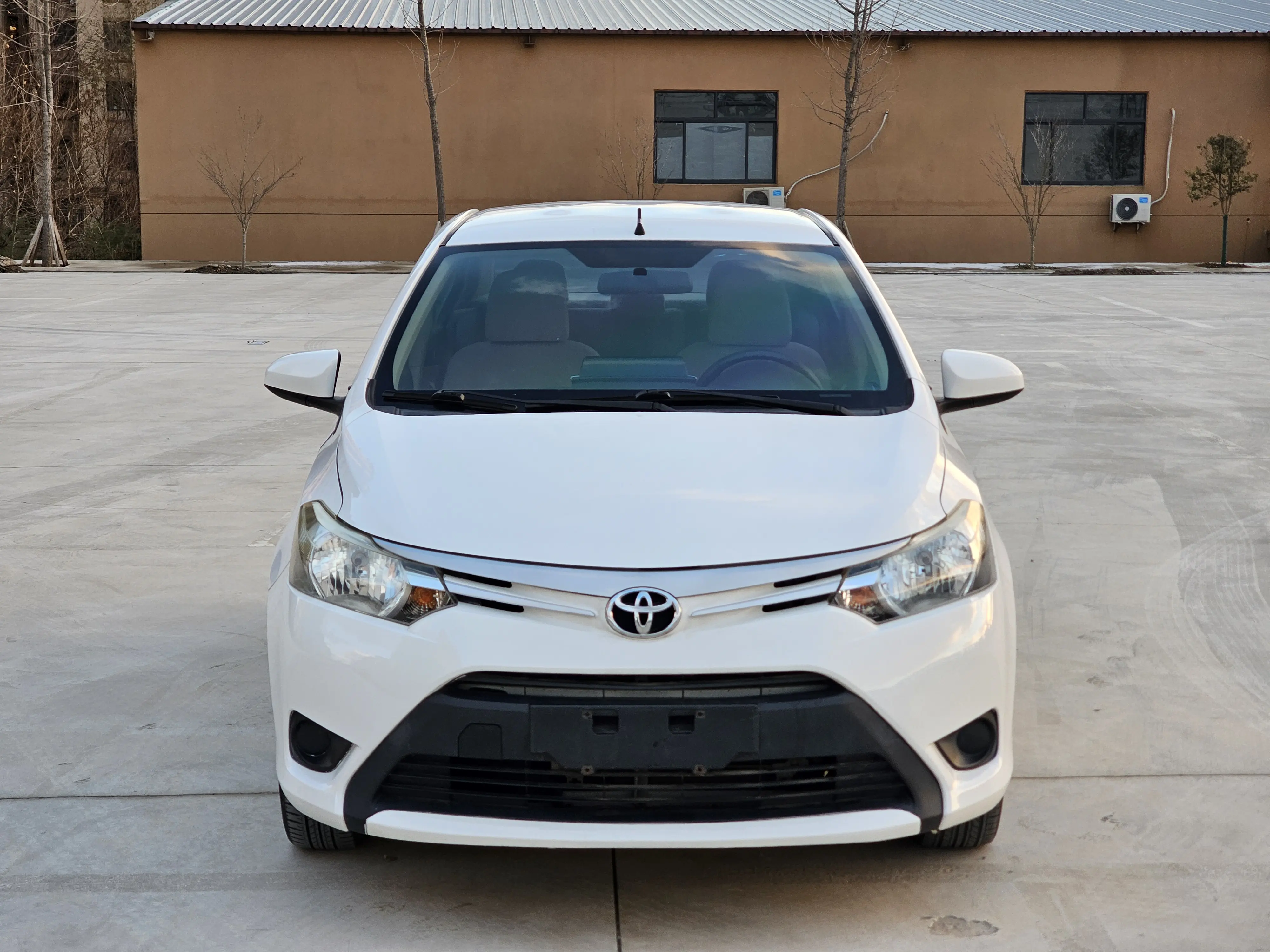 Toyota Vios  из Китая