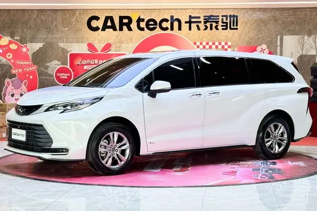 Toyota Sienna  из Китая