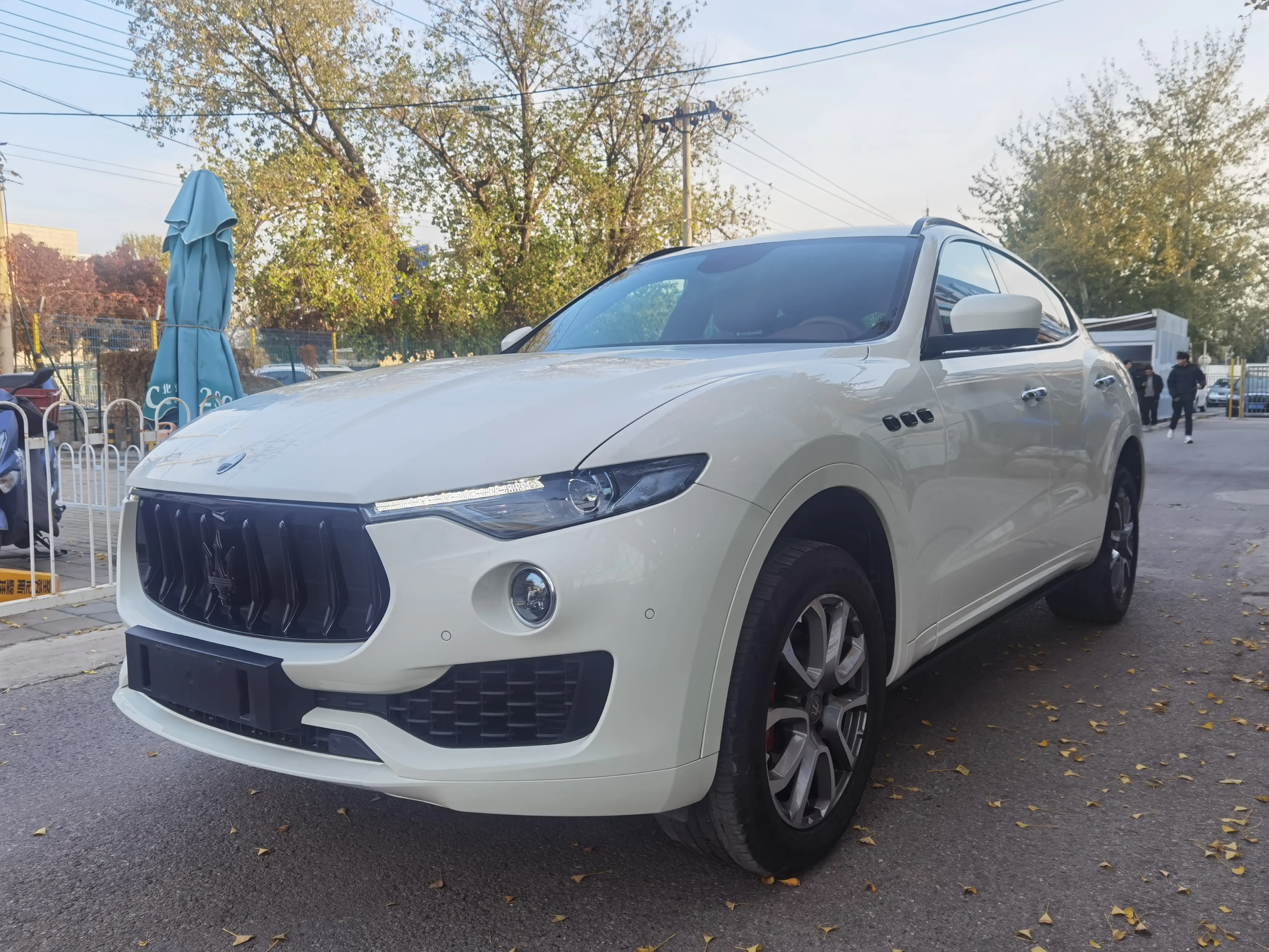 Maserati Levante  из Китая