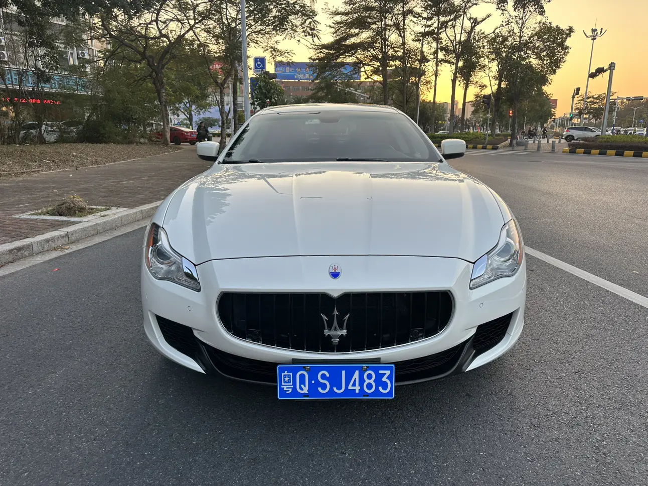 Maserati President  из Китая