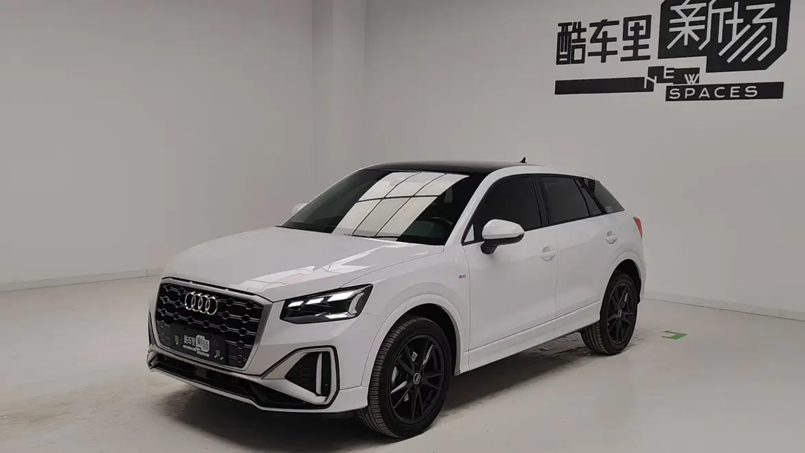 Audi Q2L  из Китая