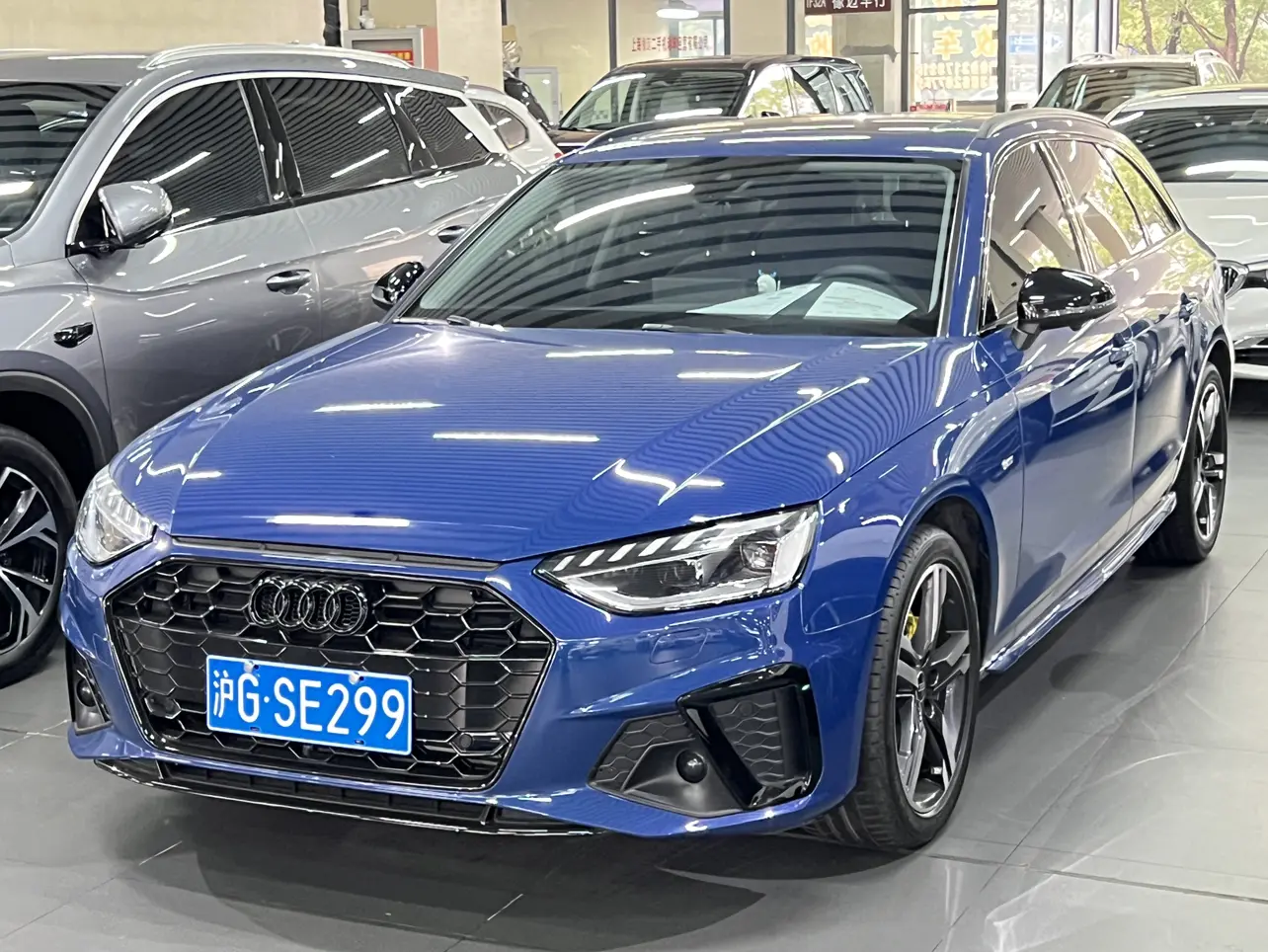 Audi A4  из Китая