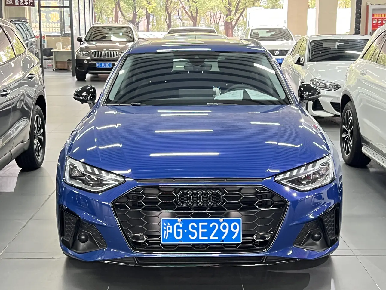 Audi A4  из Китая