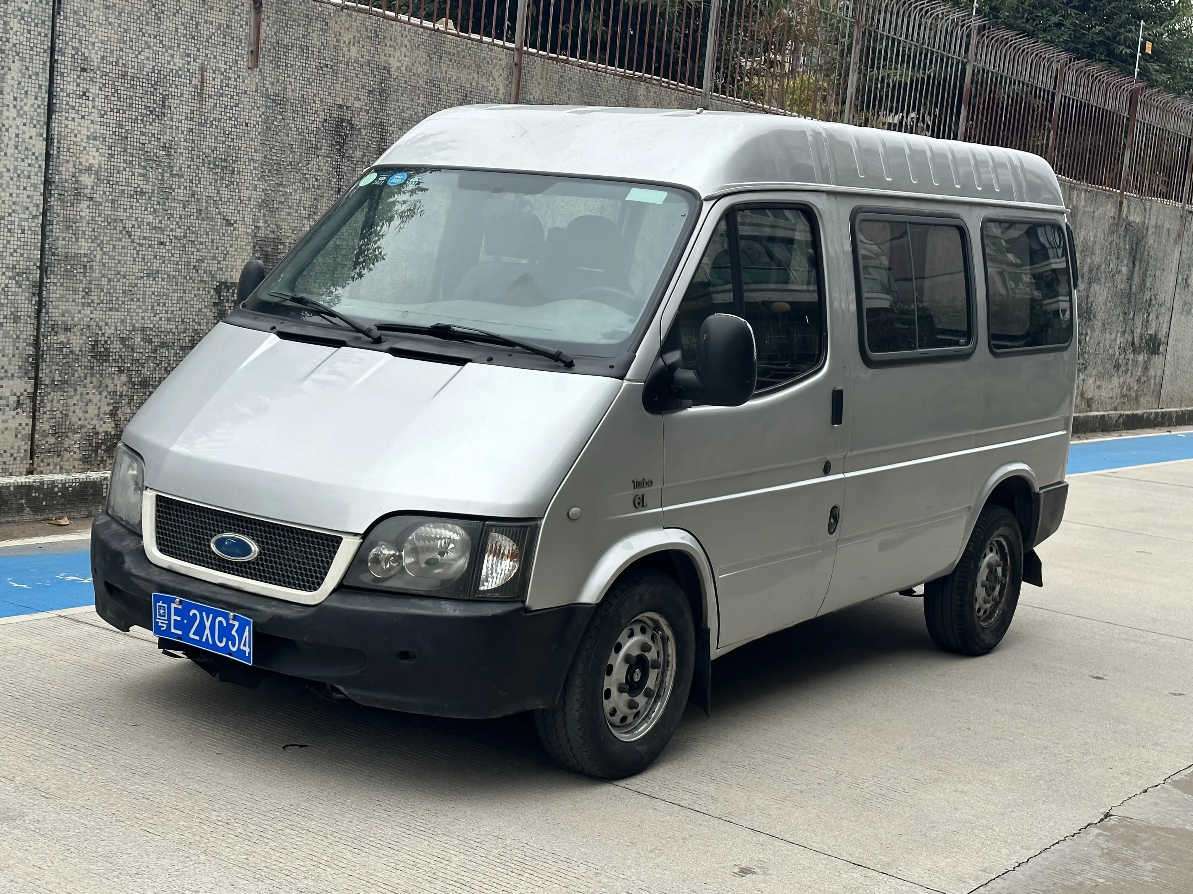 Ford Classic Transit  из Китая