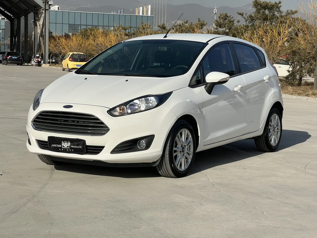 Ford Carnival  из Китая
