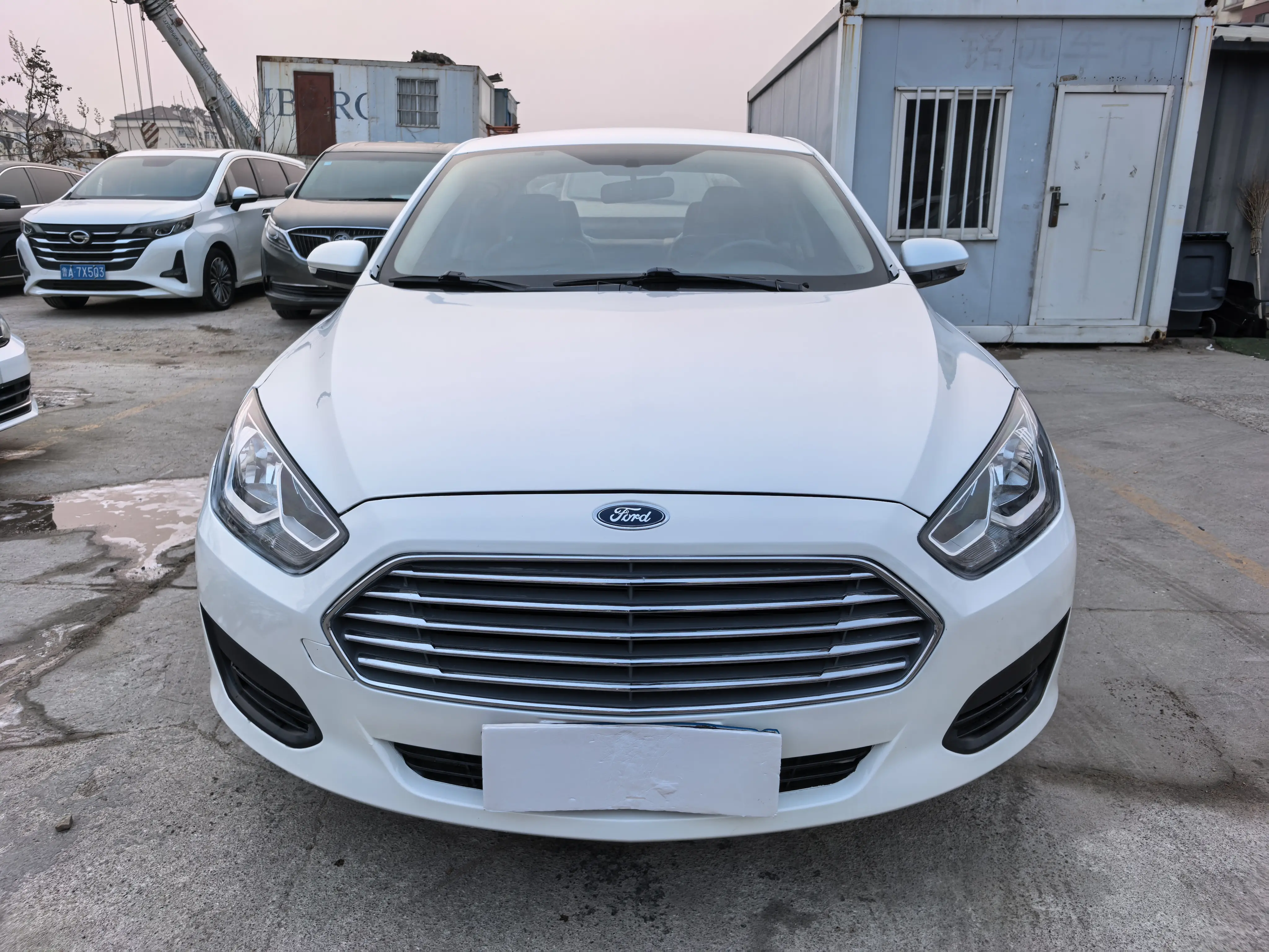 Ford Forrest  из Китая