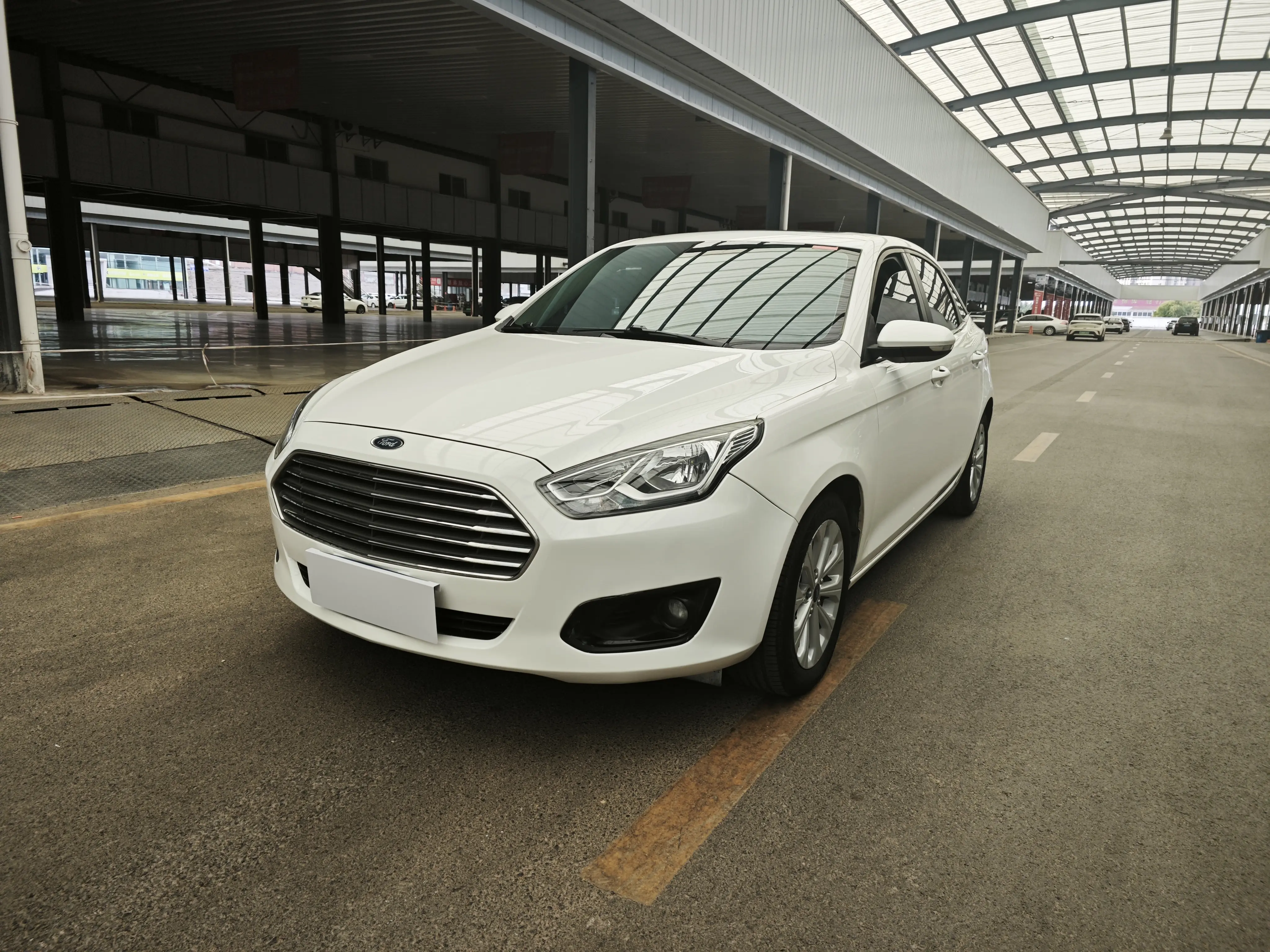 Ford Forrest  из Китая