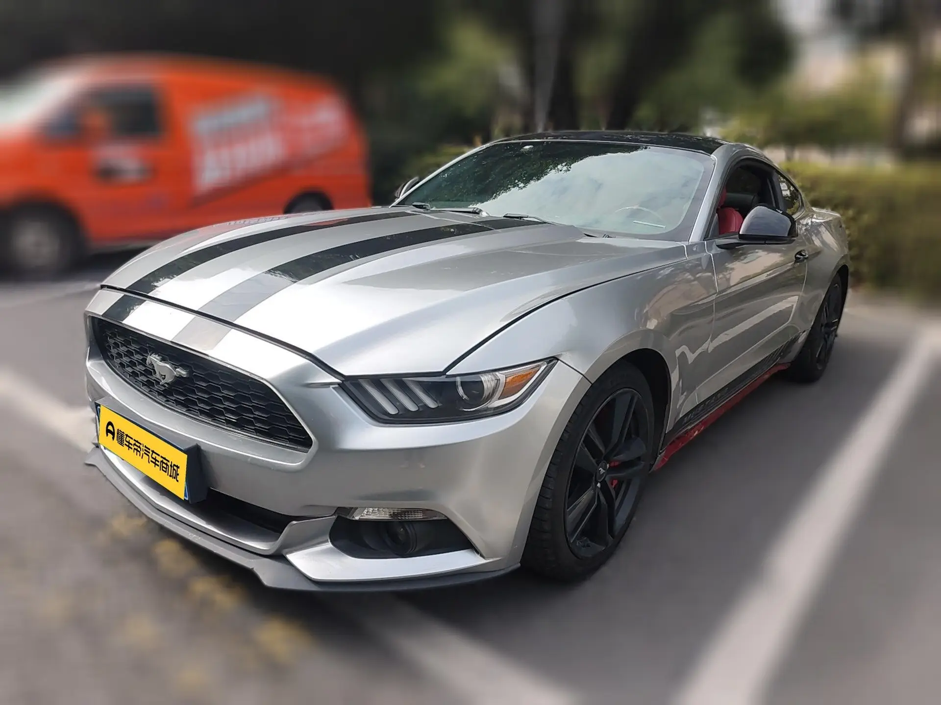 Ford Mustang  из Китая
