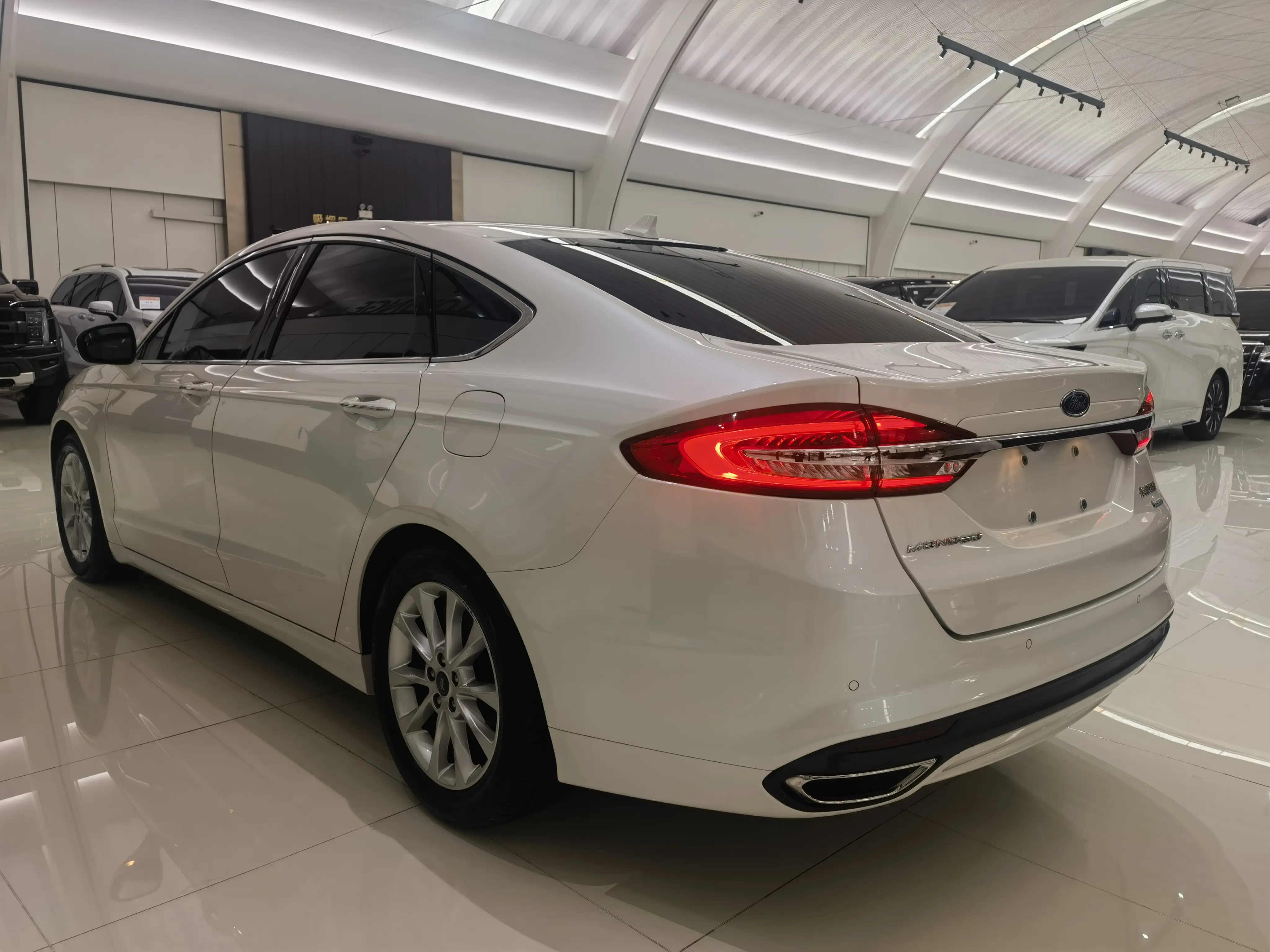 Ford Mondeo  из Китая