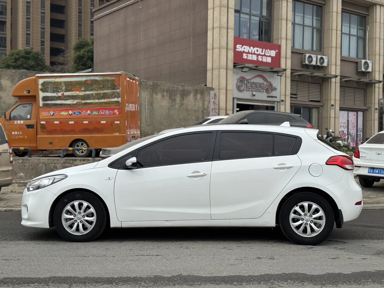 Kia K3S  из Китая