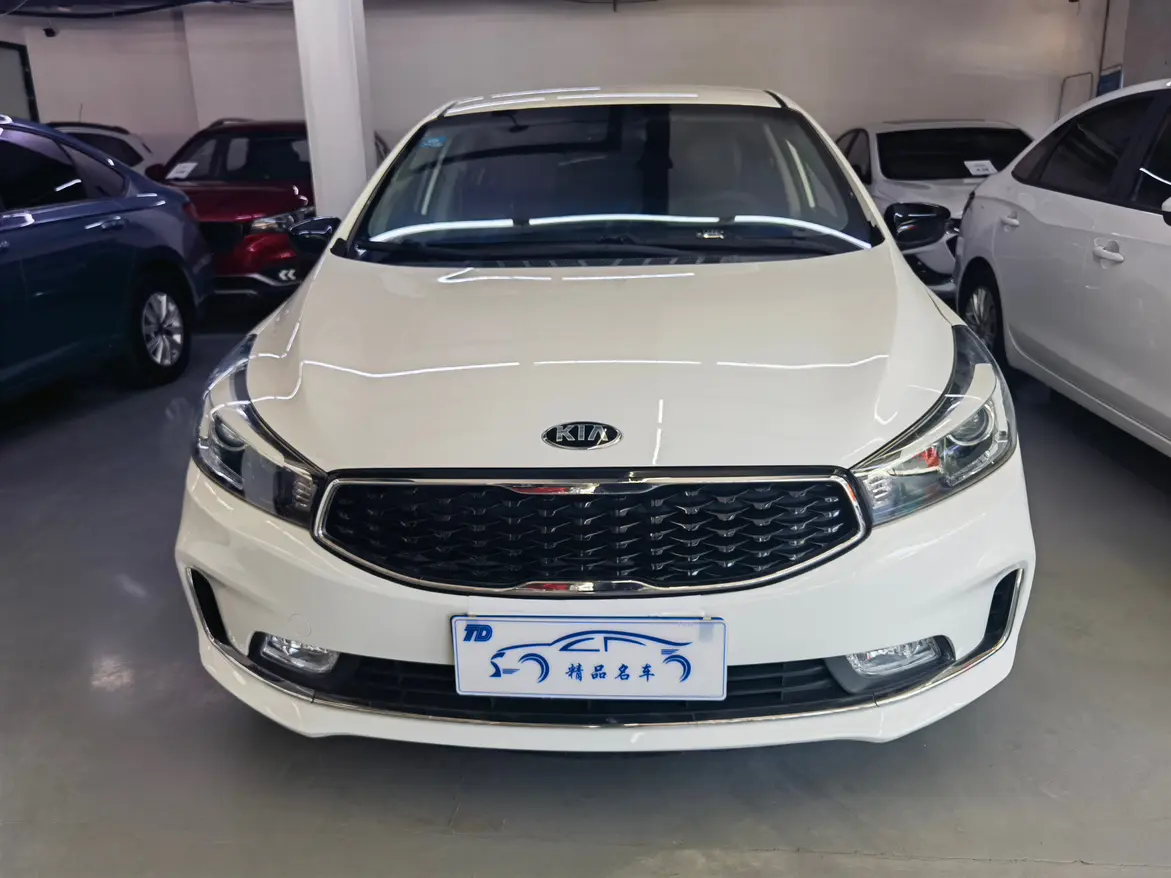 Kia K3  из Китая