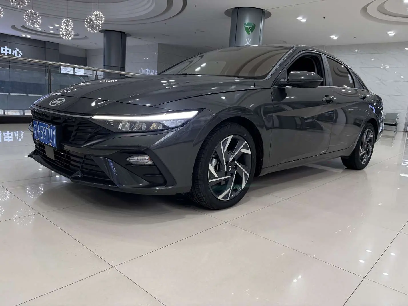 Hyundai Elantra  из Китая