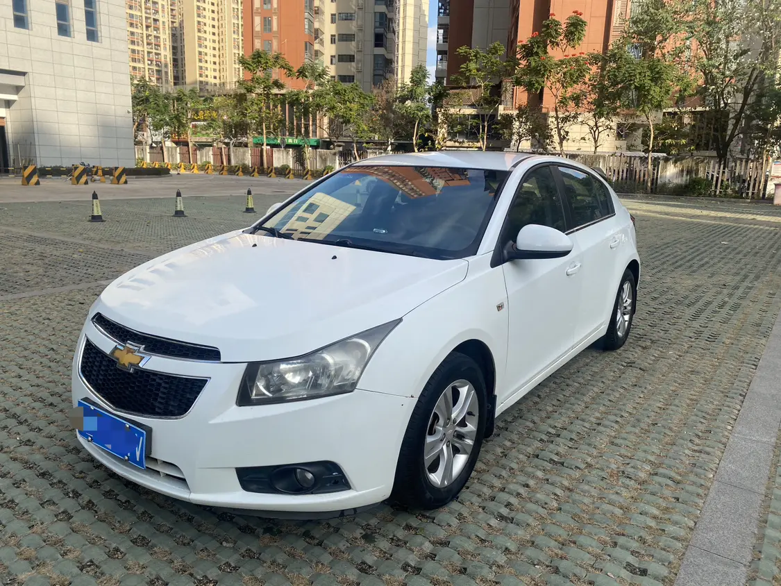 Chevrolet Monza (Cruze)  из Китая