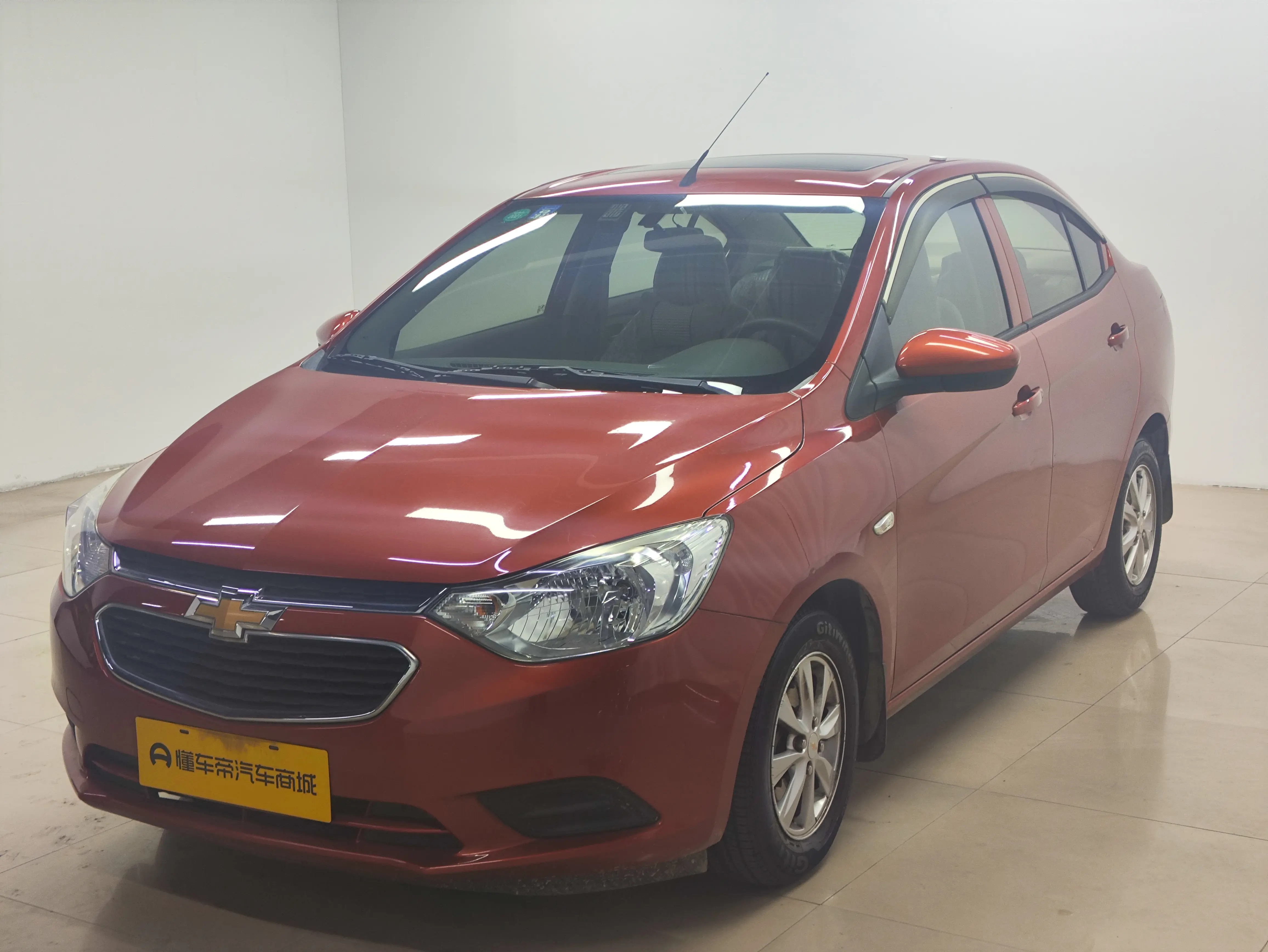 Chevrolet Sail  из Китая